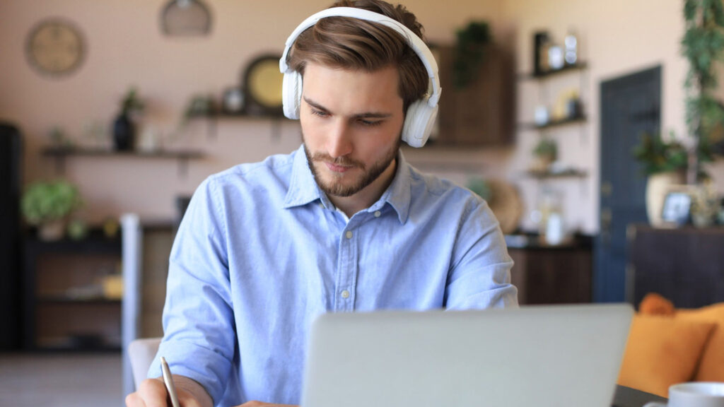 Von der Planung bis zur Profitabilität - Wegweiser für erfolgreiche Online-Kurse und Webinare